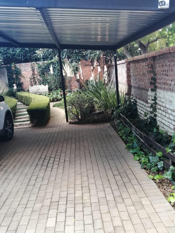 To Let 1 Bedroom Property for Rent in Heuwelsig Free State